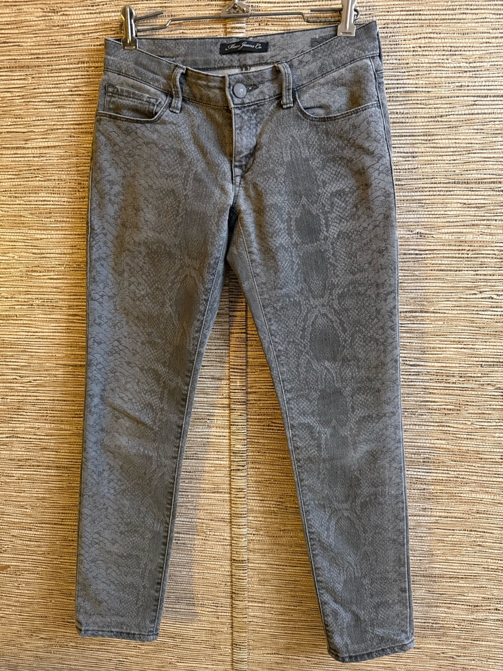 Mavi Jeans Women’s Size 25 Snakeskin Print Skinny Gray Beatrix